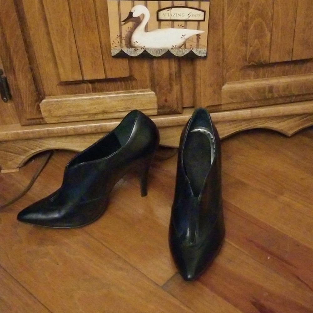 BCBGirls black booties